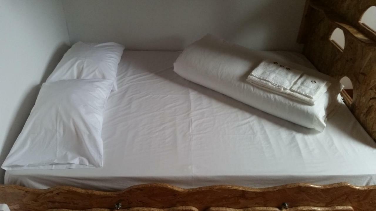 Guest House Host O Morro Castelo Branco  Bagian luar foto