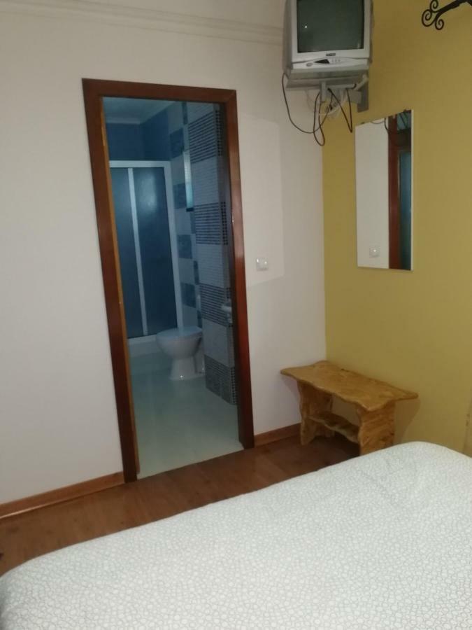 Guest House Host O Morro Castelo Branco  Bagian luar foto
